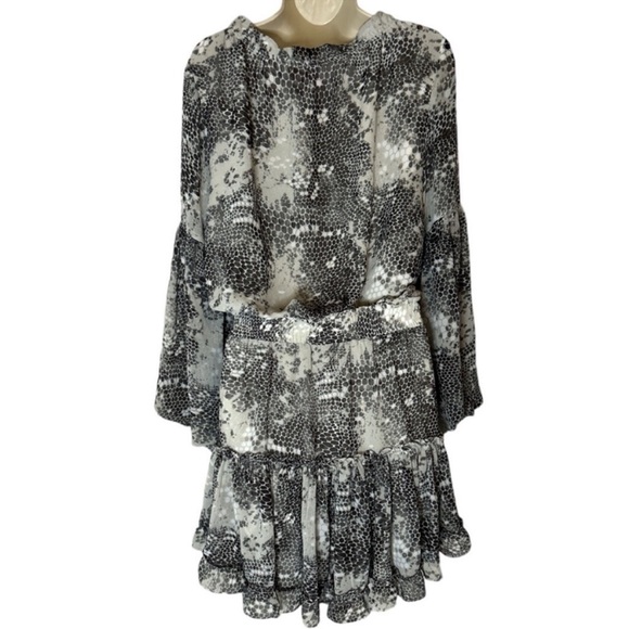 Buddy Love gray and black snakeskin pattern dress size M - Picture 2 of 7